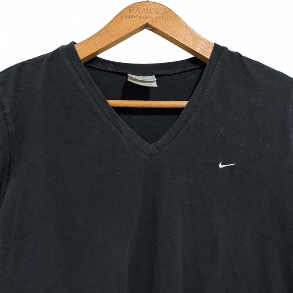 Nike Long-Sleeve V-Neck Top Size XL Black Embroidered Swoosh